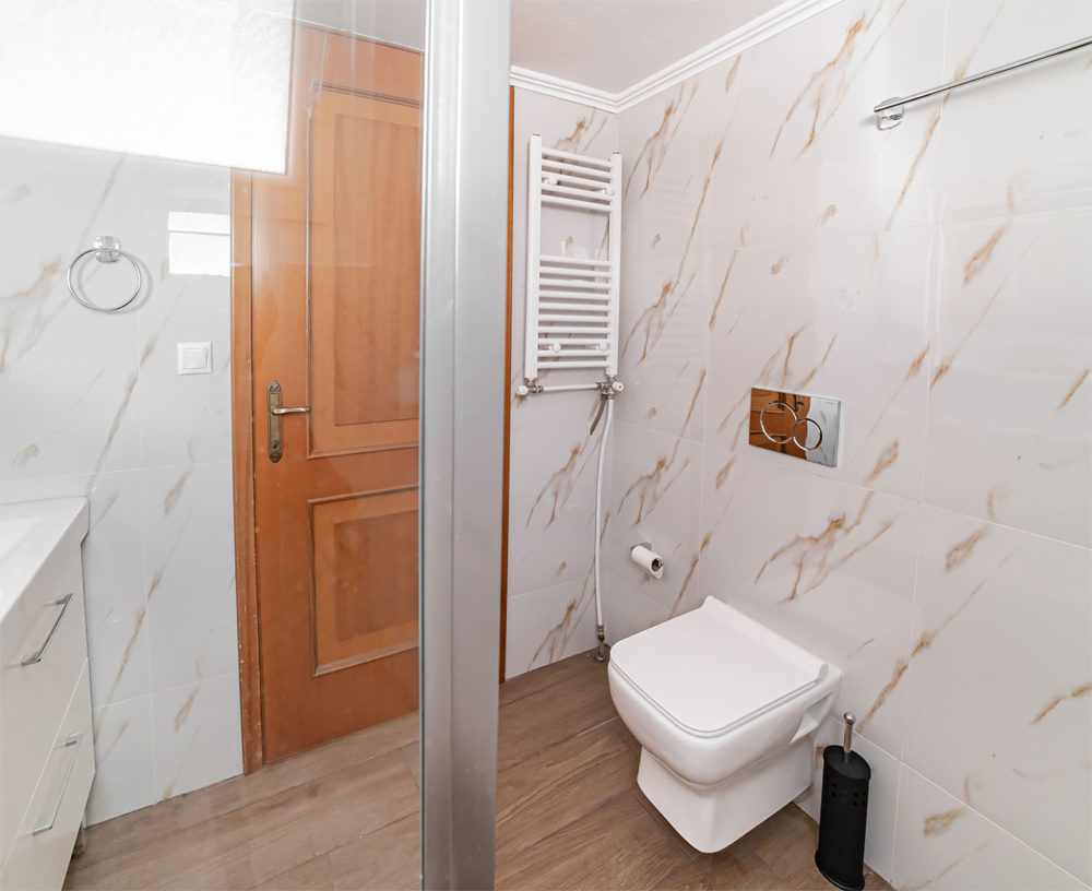 Ανακαίνιση κυρίως μπάνιου