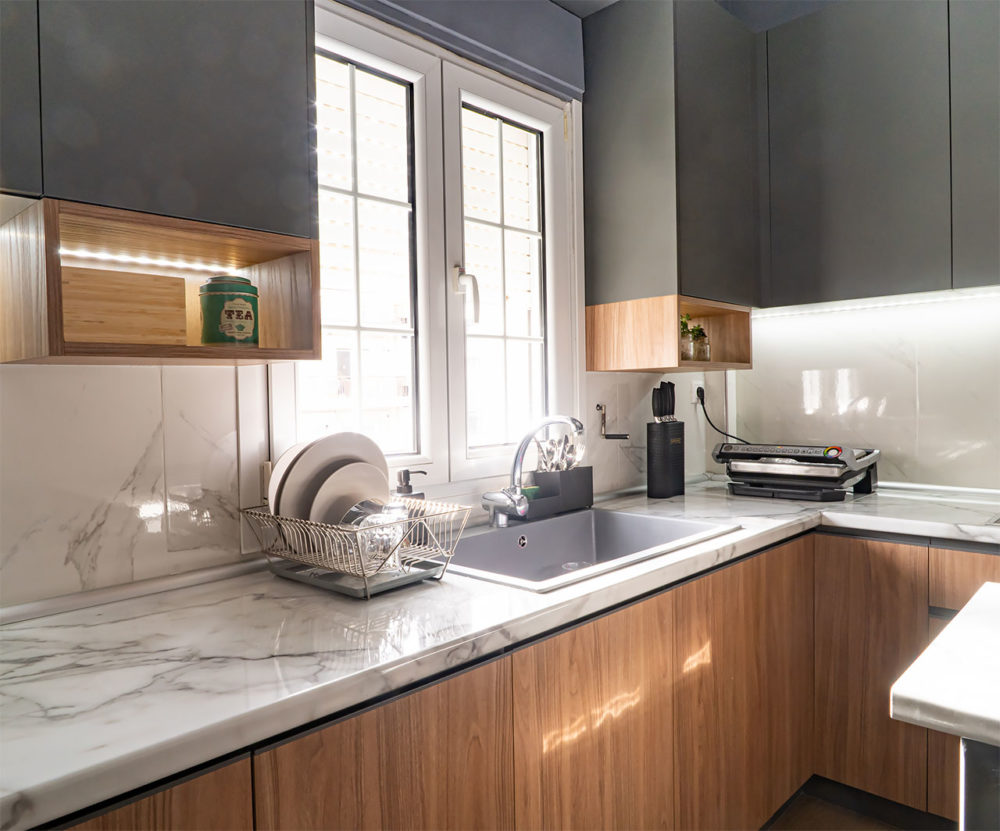 Ανακαίνιση κουζίνας σε διαμέρισμα στην Καλαμαριά