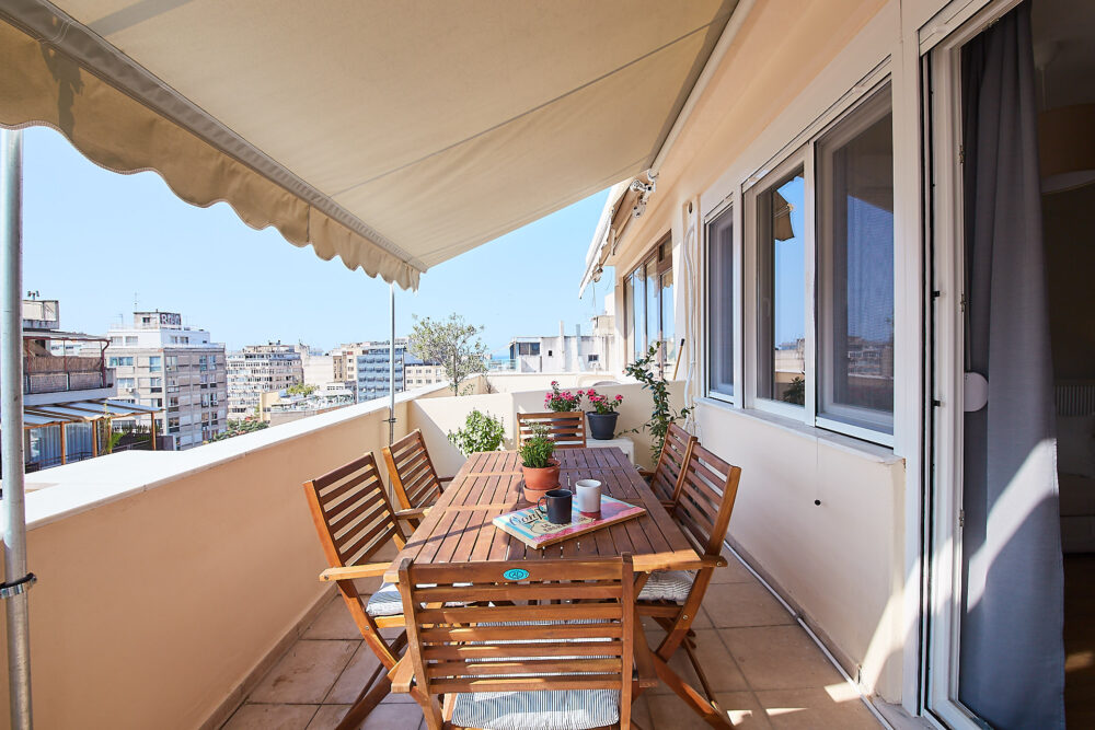 Κατασκευή air bnb στουντιο , μπαλκόνι
