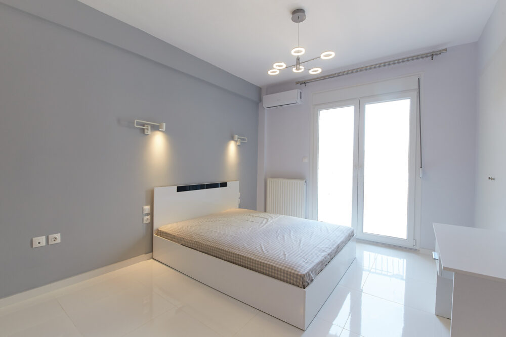 Ανακαίνιση και διαχωρσιμός διαμερίσματος στην Κασσάνδρου , θεσσαλονίκη