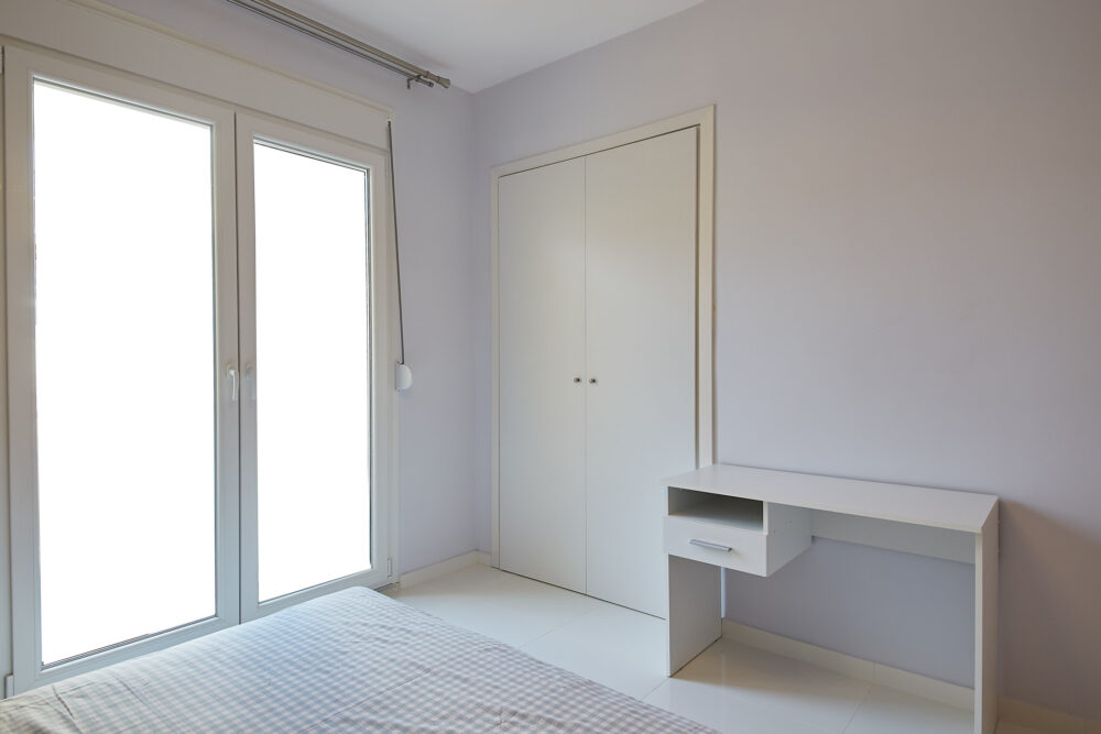 Ανακαίνιση και διαχωρσιμός διαμερίσματος στην Κασσάνδρου , θεσσαλονίκη