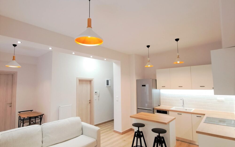 Ανακαίνιση διαμερίσματος με ενα υπνοδωμάτιο και λουτρό και σαλοκουζίνα